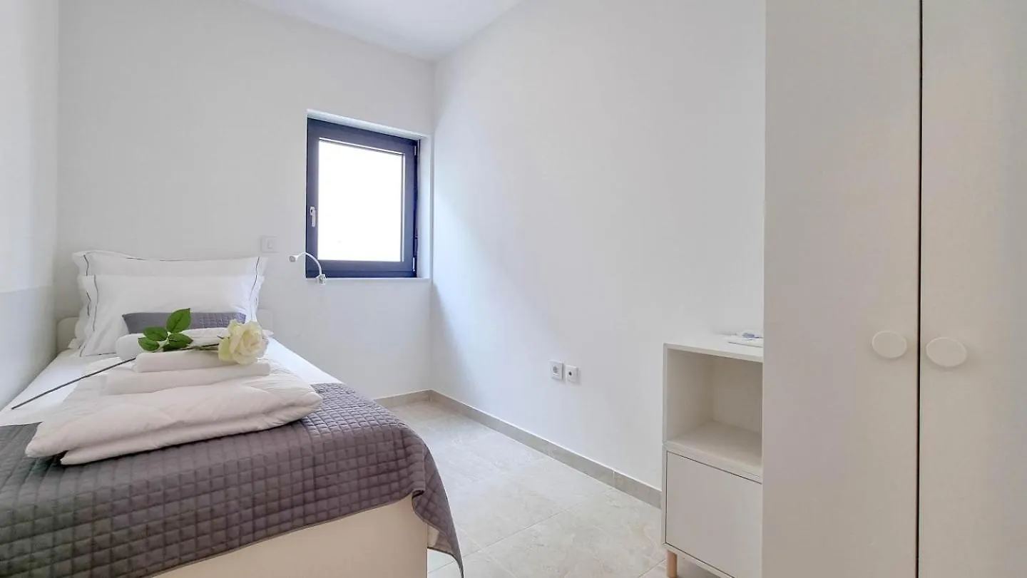 Casa Petra Apartment Novigrad  0*, Novigrad (Istria)