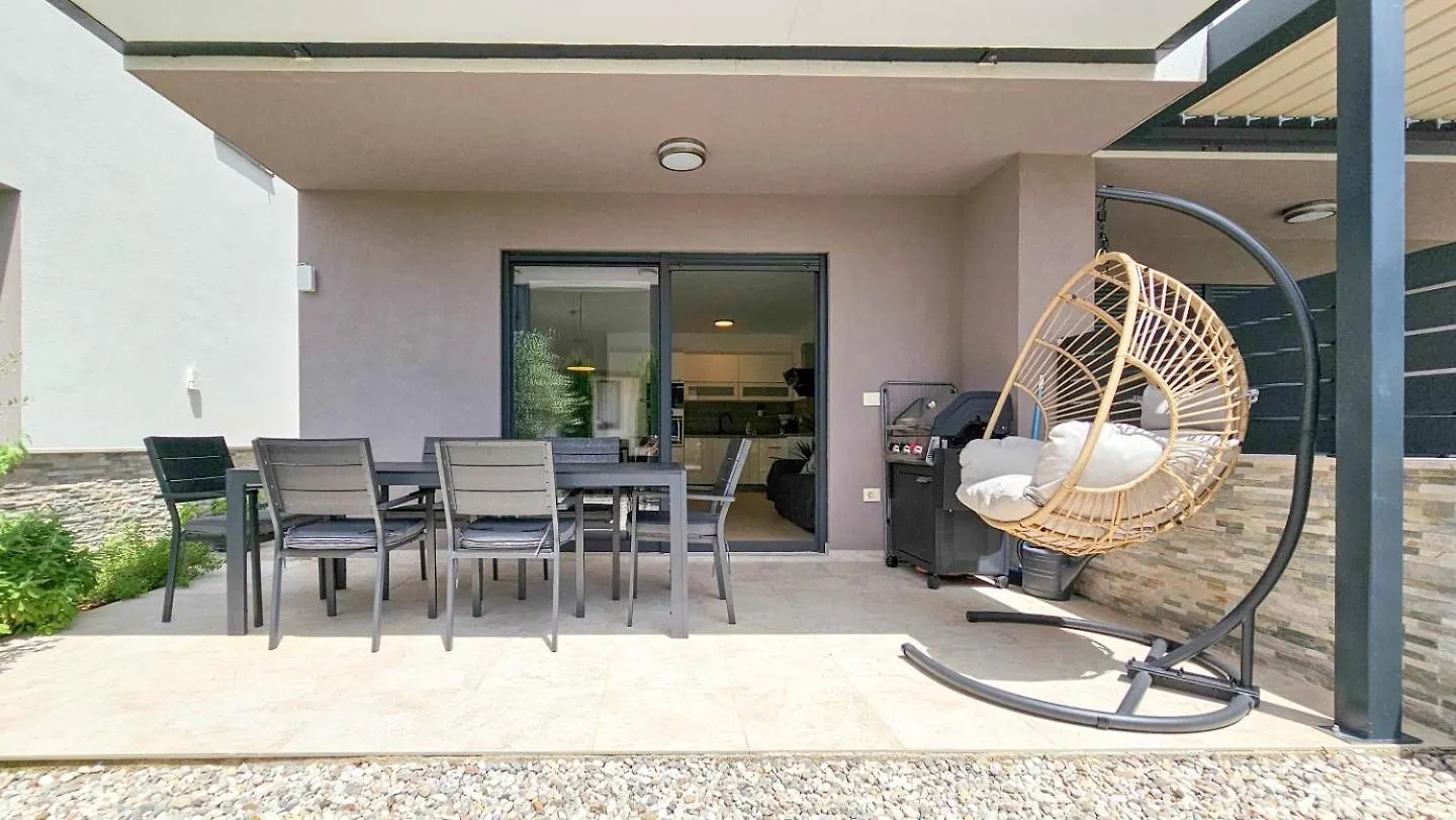 Casa Petra Apartment Novigrad