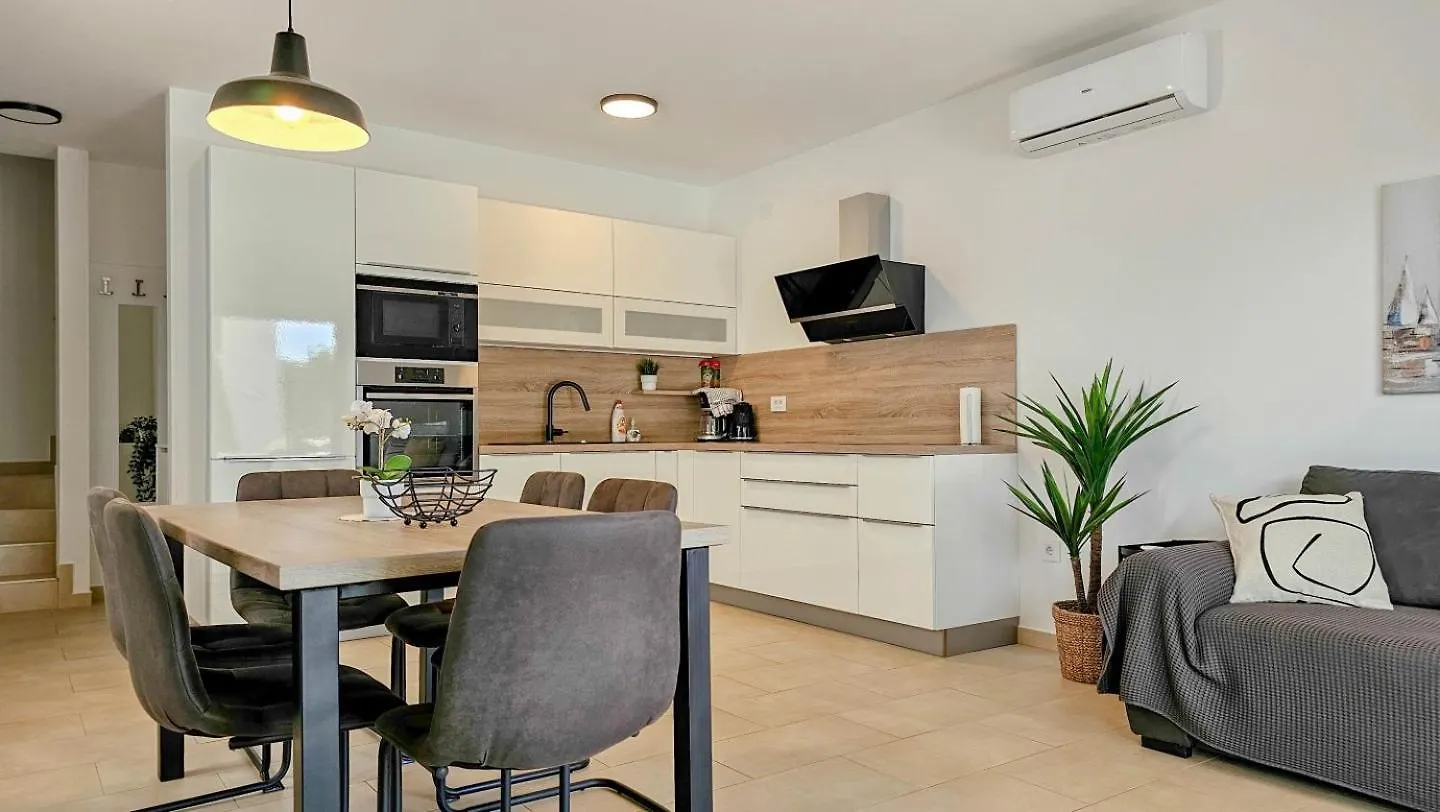 Casa Petra Apartment Novigrad  Croatia